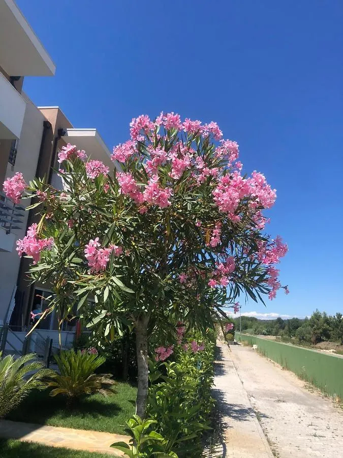 Gjiri I Lalzit Lura 3 Apartment Toni Durres